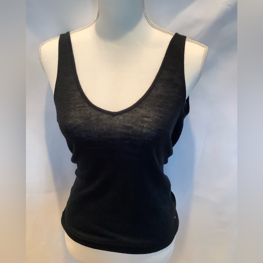 Lululemon Open Cross Knot sweater